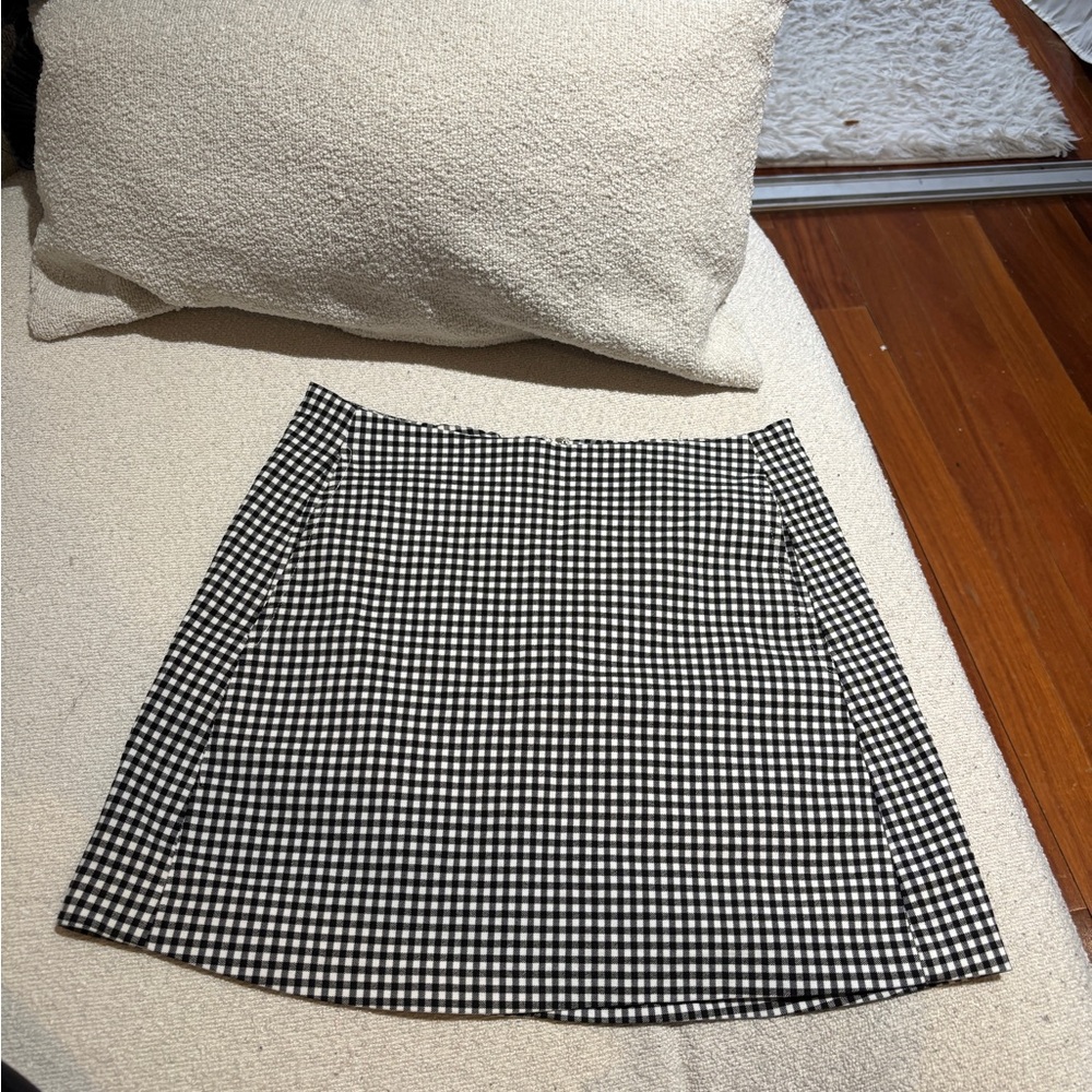 Black and White gingham checkered Skirt